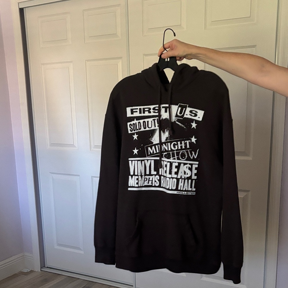 Hollister Black Graphic Hoodie